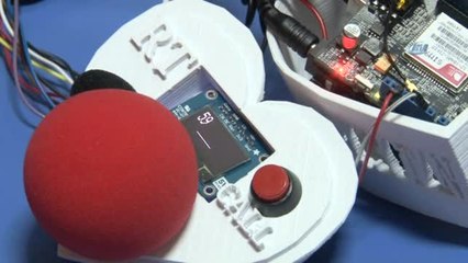 Dedesi Kalp Krizi Geçirdi, Hastaların Hayatını Kurtaracak Cihaz Geliştirdi