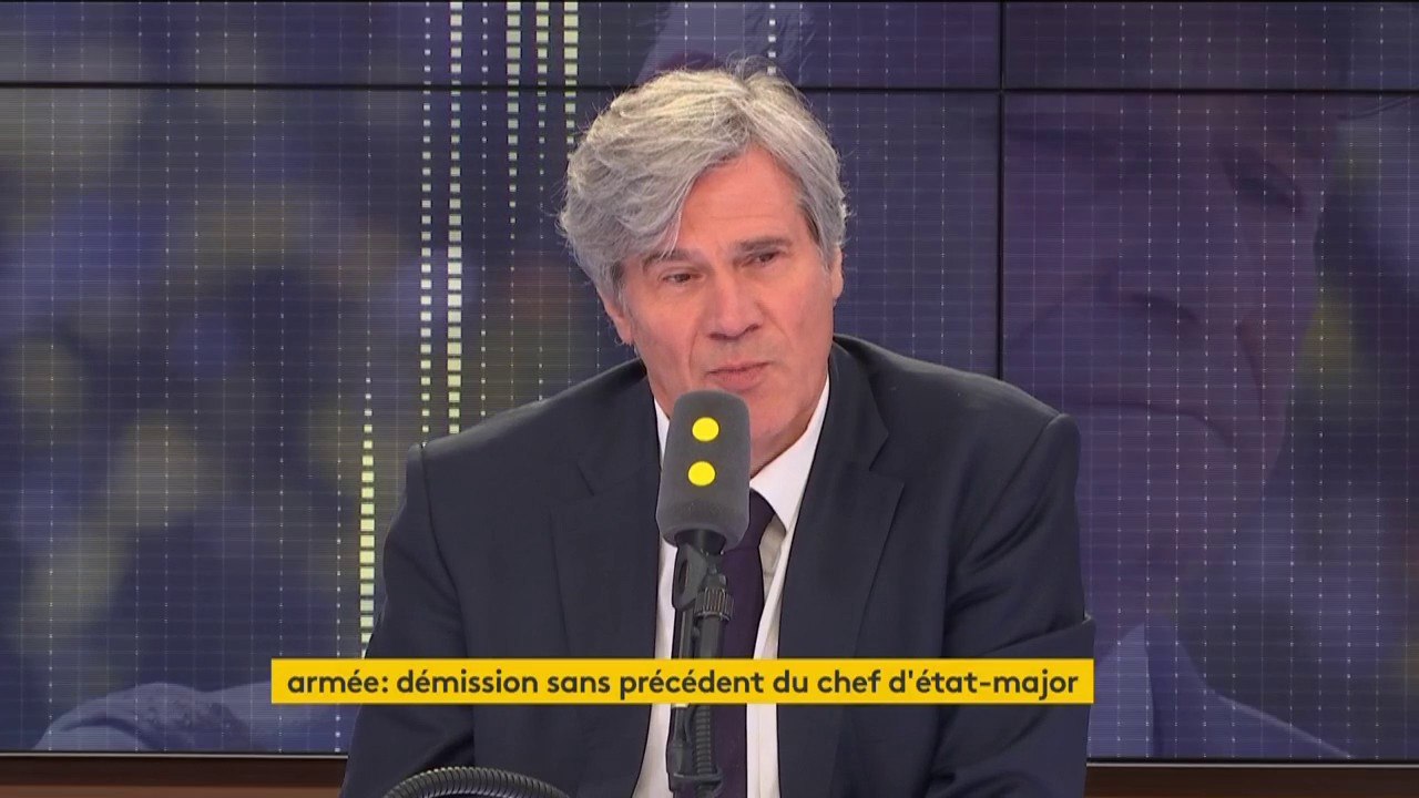 "On peut exercer l'autorité, mais il faut le faire avec le respect dû aux fonctions." - Le Foll