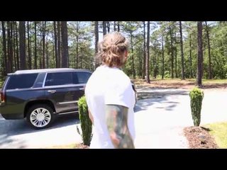 Jeff Hardy Arrives at Matt Hardy's House