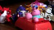 Peppa Pig e George Abrem Surpresas da Van do Papai Pig! Frozen Galinha Pintadinha Surprise