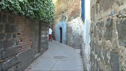 Sur'un Dar Sokaklarından Şampiyonluğa