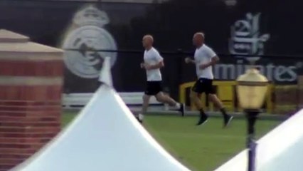 Zidane acclamé en plein stage à Los Angeles