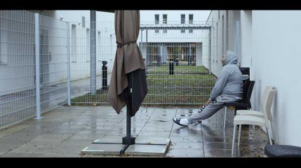 “12 jours”, de Raymond Depardon - bande-annonce