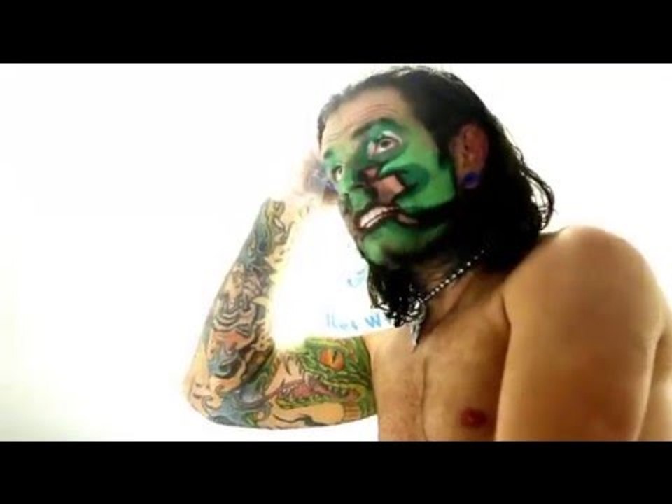 Jeff Hardy Defeats Eric Young in 6 Sides of Steel