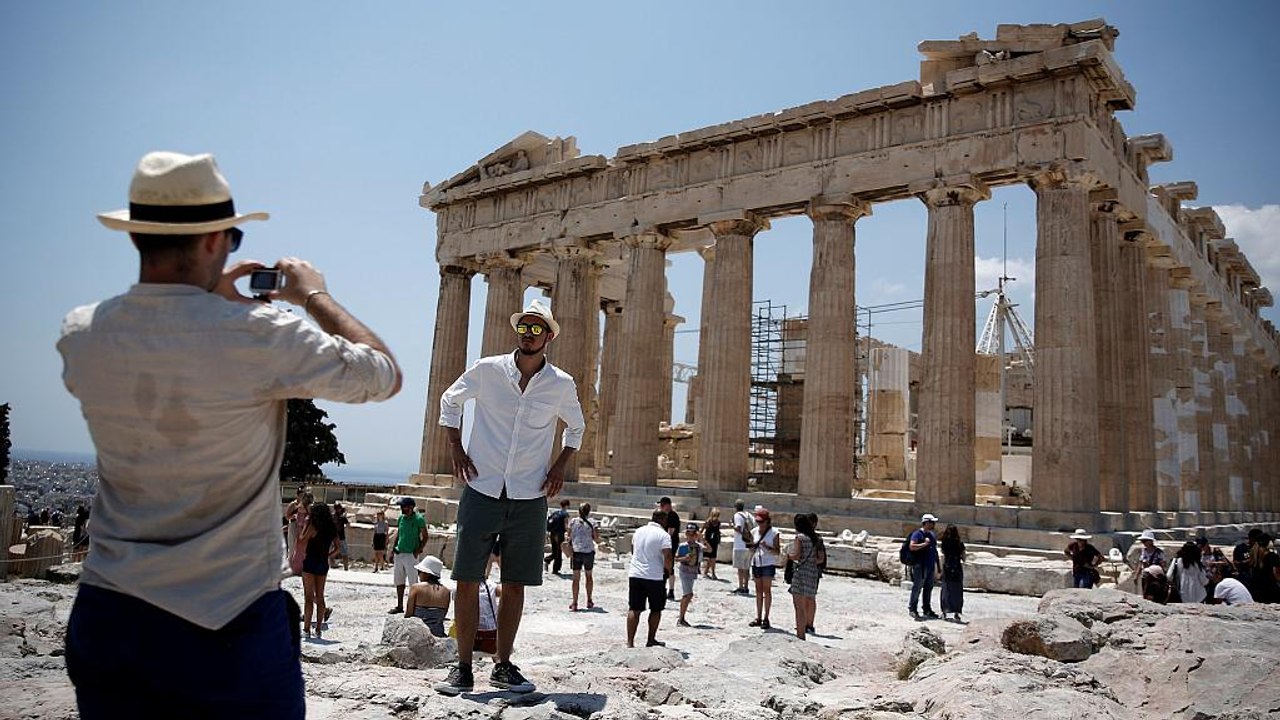 Ελλάδα: 24ωρη απεργία στον τουριστικό κλάδο