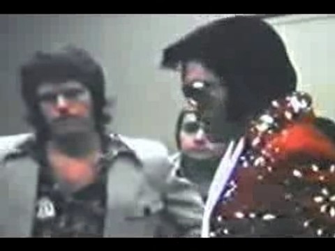 - Elvis Presley rare live concert fan footage 1972 On Tour