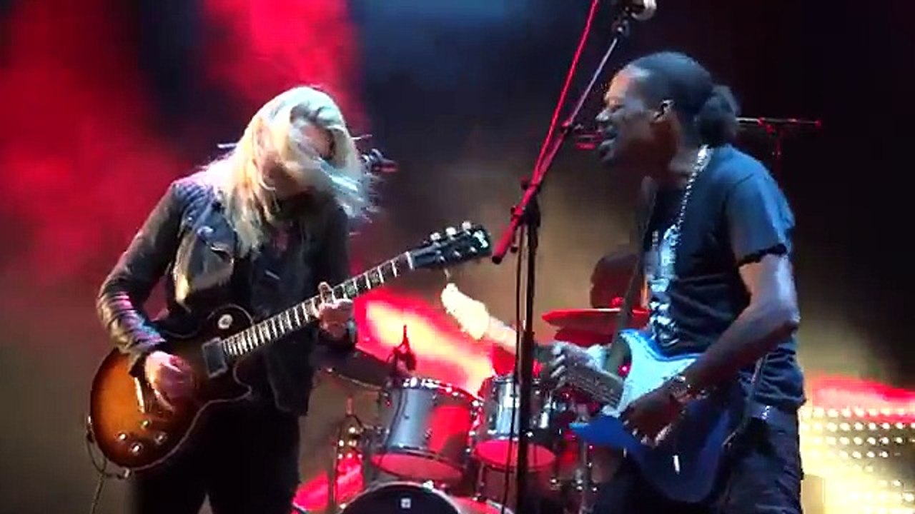 ERIC GALES + JOANNE SHAW TAYLOR (JAM) Red House GUITARE EN SCENE FESTIVAL 2016