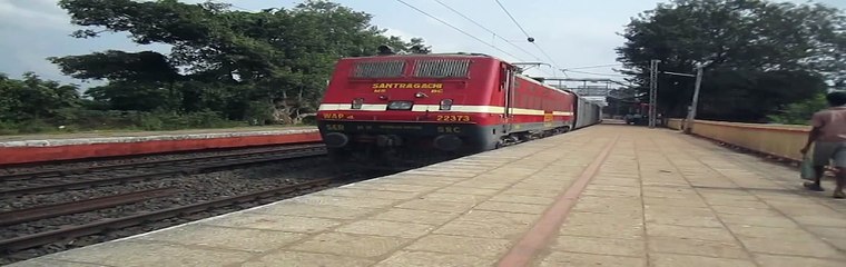 SRC WAP-4 storms Khirai !!!