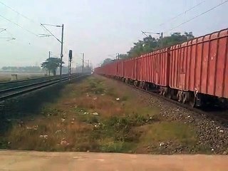 27002 MGS WAG-7 takes on a BCNA Load passing Madhusudanpur.3gp
