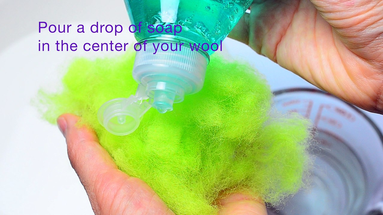 How to Make Felt Balls DIY using Wet Felting (Wet Felting 101 - Easy Tutorial)