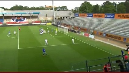 Descargar video: Martin Ornskov Goal - Lyngby (Den) 2-0 Slovan Bratislava (Svk) 20.07.2017 HD Europa League - Qualification