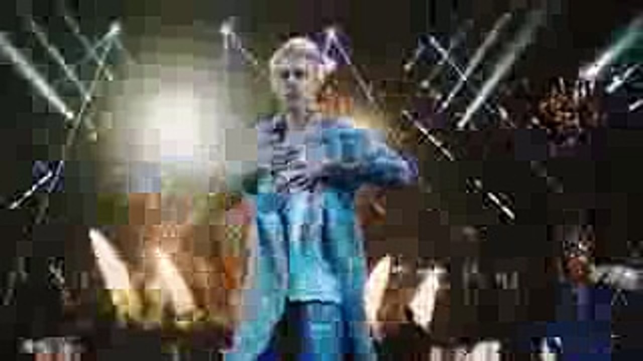 Justin Bieber ft. Selena Gomez Let me Love you 28Official Video 29