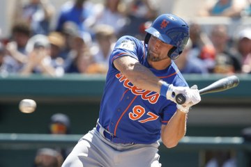 #FlashbackFriday: Tim Tebow hits a home run in baseball debut