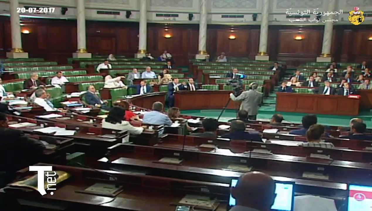 نواب حركة النهضة يدخلون في حالة هيستيرية اثر مداخلة ليلى الشتاوي