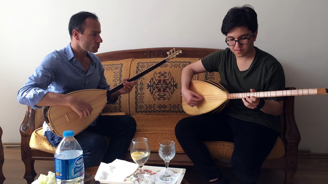 Şafak Türküsü...Saz Kursu Verilir 00 90 538 316 83 06