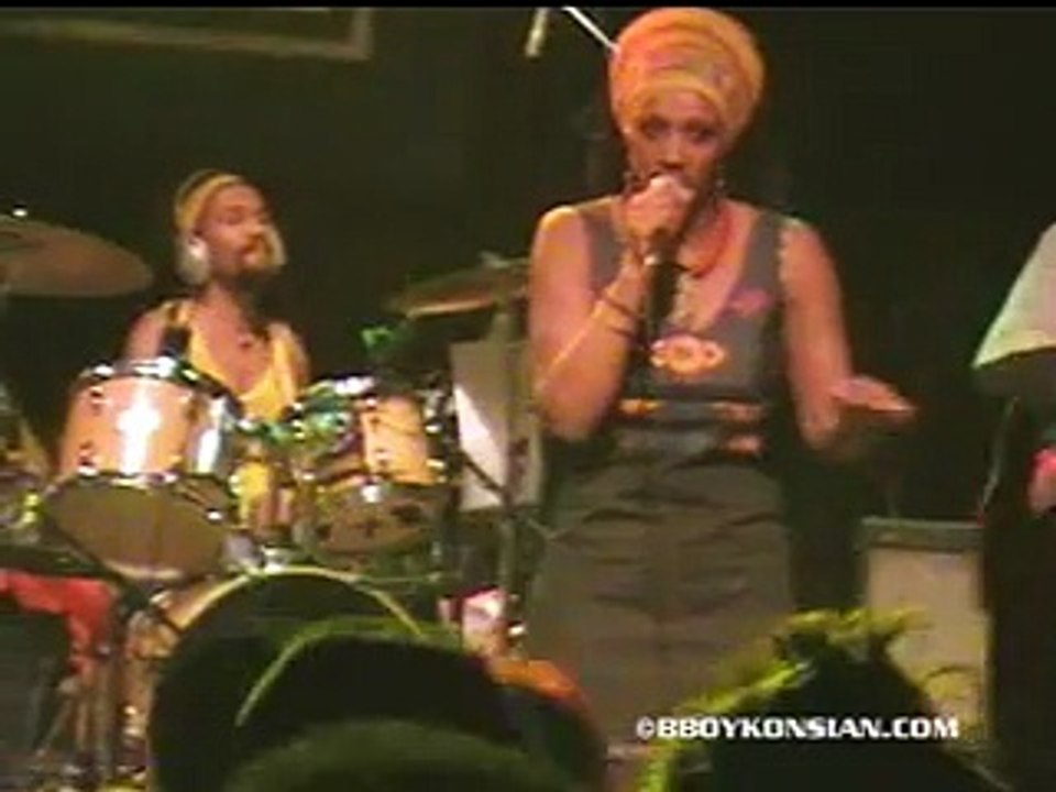 Mo'Kalamity 'Me say'