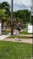 Un homme en Floride tire sur des pneus de camions de travaux stationnés à l'extérieur de sa maison