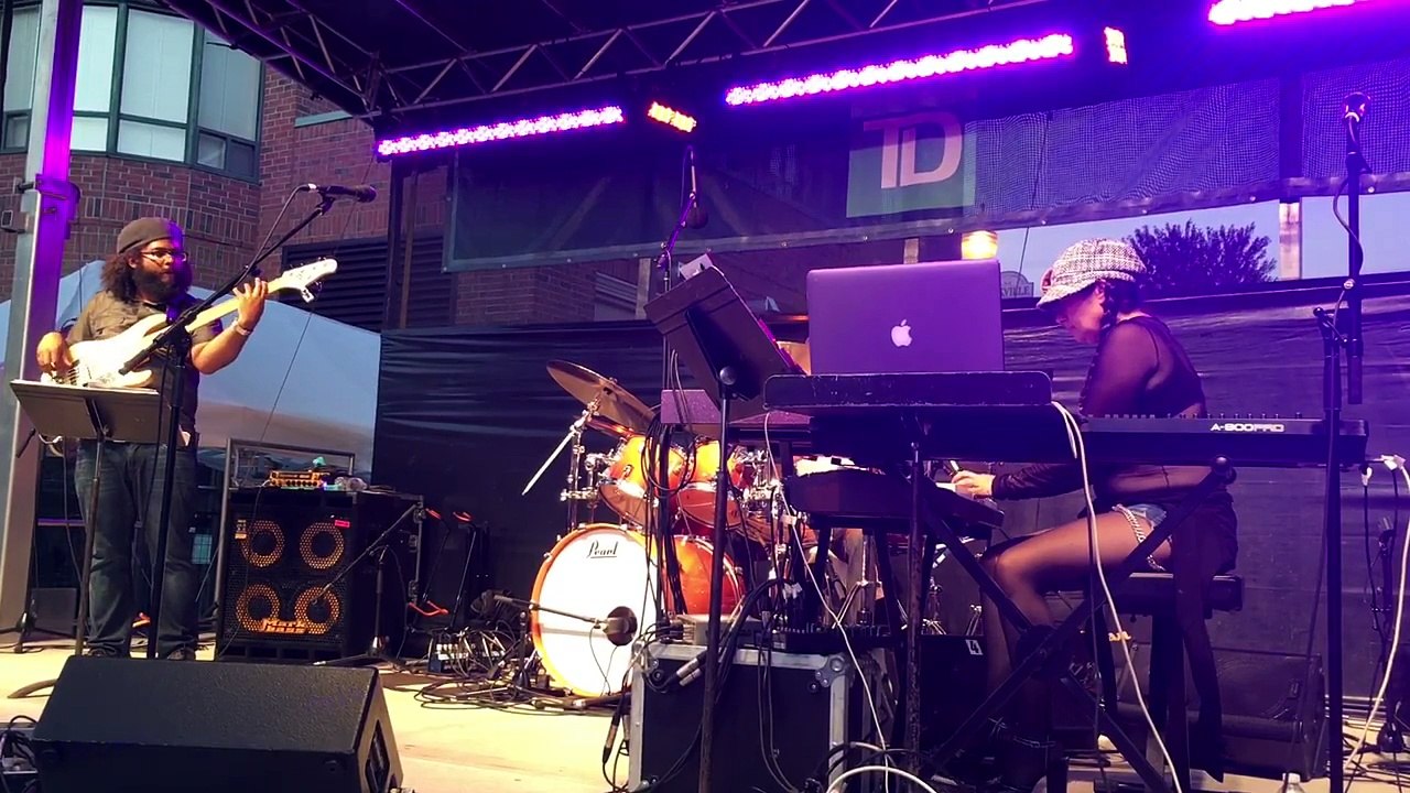 Omar Hakim & Rachel Z @ Oakville Jazz Fest (iPhone Series)