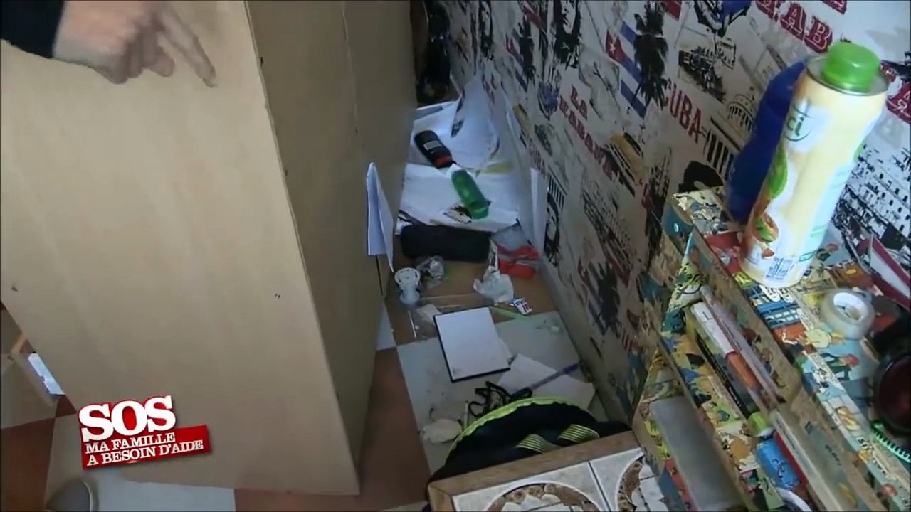 Combat de Tapette entre 2 Frères!!! Pascal le Grand Frère SOS ma famille a besoin daide