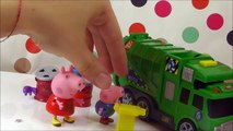 Dessin animé des déchets enfants porc Voir létablissement un camion la télé pep pep