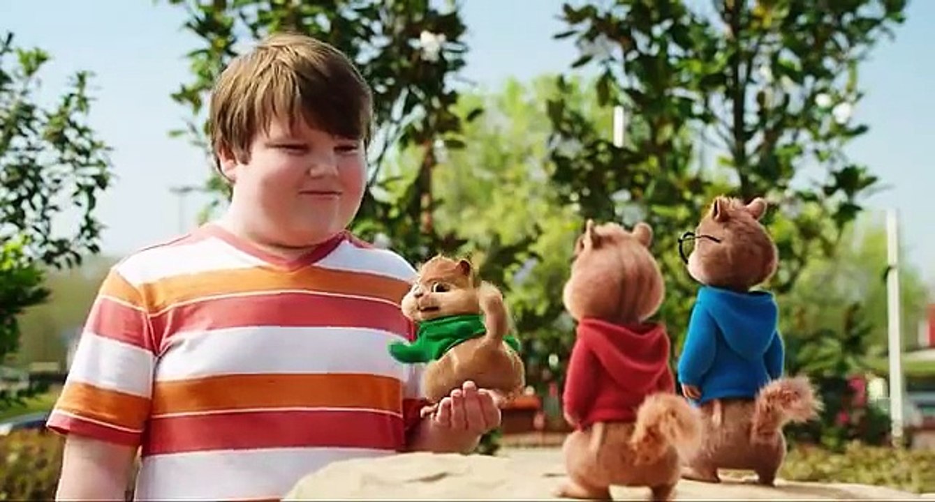 Alvin and the Chipmunks The Road Chip : Theodore funny dance