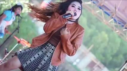 Konco Mesra - Dewi Permatasari - New KENDEDES live Pantai Soge 2017