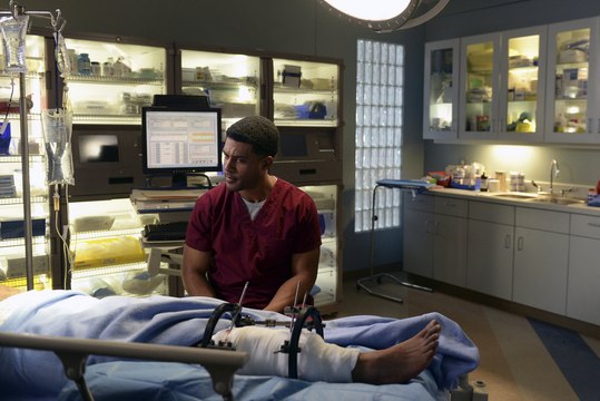 Watch Online The Night Shift Season 4 Episode 5 [ S04E05 ] Ep5 - Full Episode (( NBC )) - HQ