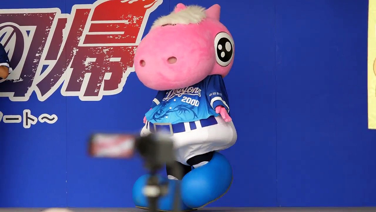 間違いではないから正解♪wwwwwwドアラ、シャオロン、パオロンのジェスチャーゲーム(パオロン)