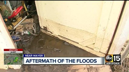 Flash flood causes evacuations in Mayer
