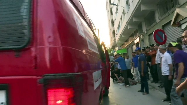 عشرات الجرحى في صدامات بين قوات الأمن ومتظاهرين في الحسيمة