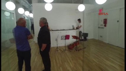 Bursa Posta Kutusu Maliyetine Manhattan'da Showroom