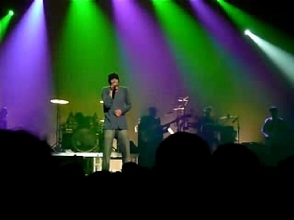 Gentleman au Zenih de Paris "Live it Up" Accapella