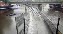 # Unwetter in Köln überflutet Haltestelle Geldernstraße⁄Parkgürtel?