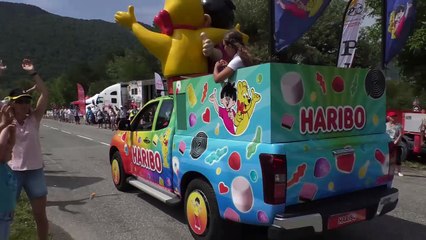 Quand Raymond Poulidor s'arrête à Rochebrune pour "boire un canon" avec Lucien Aimar