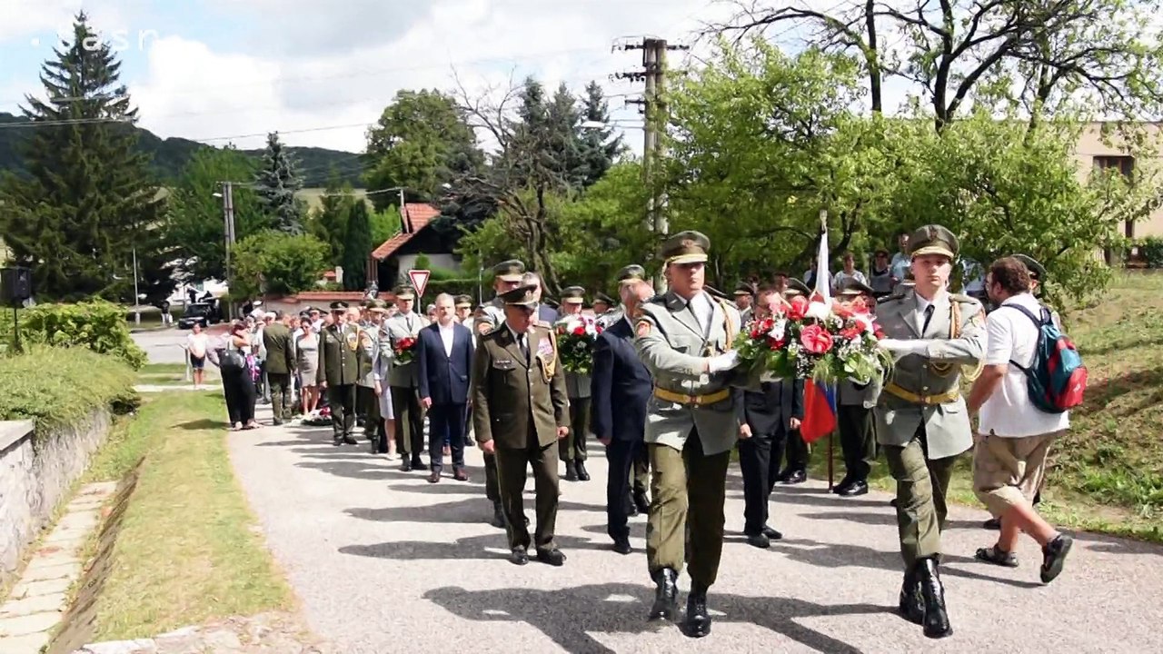 KOŠARISKÁ: Minister obrany P. Gajdoš si uctil pamiatku M. R. Štefánika