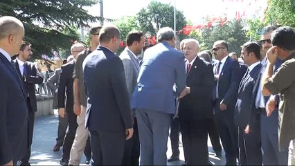 Meclis Başkanı Kahraman, Kendi Telefonu Yerine Gazetecinin Telefonunu Aldı