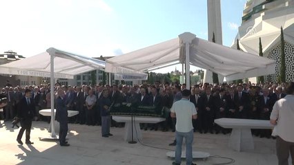 Bakan Arslan'ın Kardeşi Son Yolculuğuna Uğurlandı