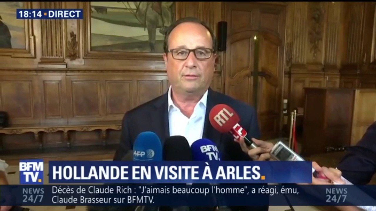 Hollande sur la "réserve" pour laisser à son successeur "la liberté de trouver son style"