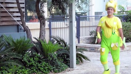 فوزي موزي وتوتي – حمار للبيع – Donkey for sale