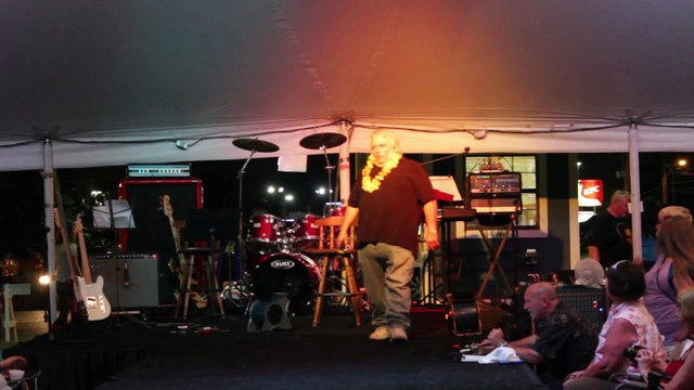 Bryan Clark sings 'Kentucky Rain' Elvis Week 2014 video