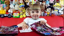 Alto monstruo Monster High en bolsas rusas con un juego de magia