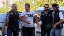 'Hero' Tişörtü Giyen Kişi Gözaltına Alındı