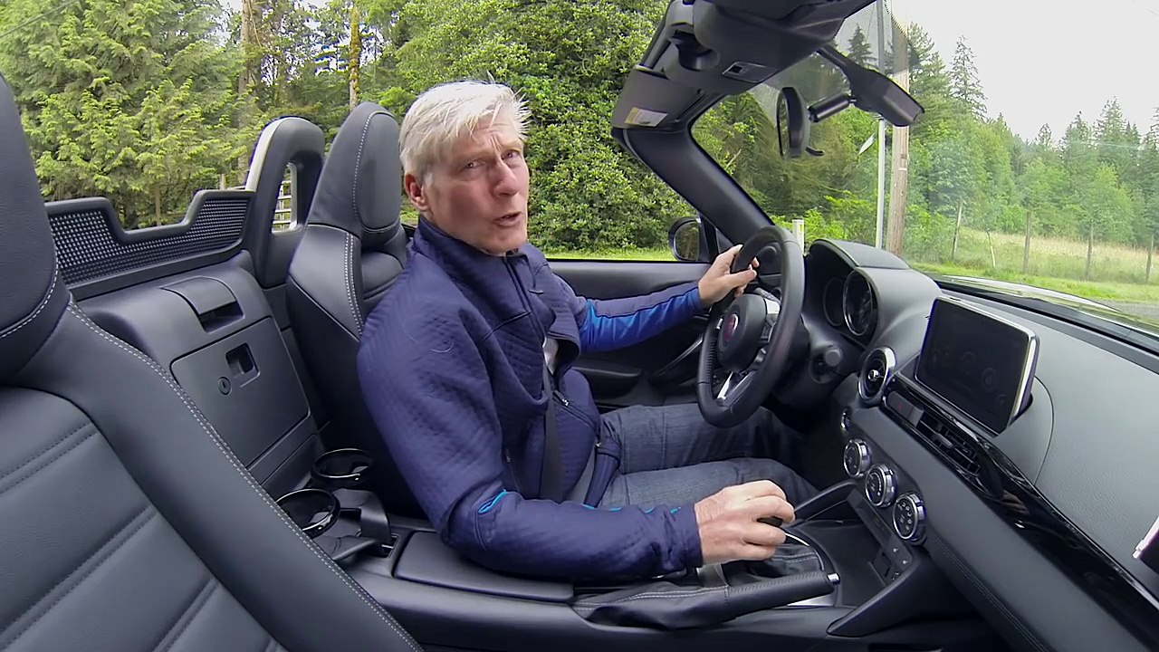 2017 Fiat 124 Spider Lusso Car Review