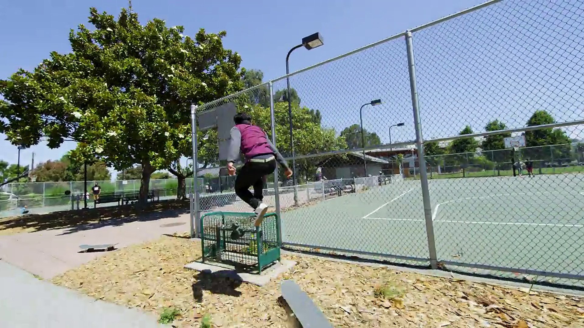 ⁣Skateboard Parkour in 8k - Streets of San Francisco!
