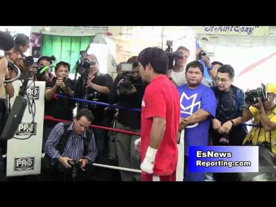 Roach: Floyd Has Been Ducking Pacquiao For 2 Years