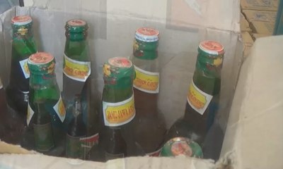 Petugas Sita Penyelundupan Jamu Ilegal