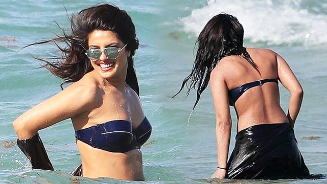 Priyanka Chopra Enjoys Diving At Maldives