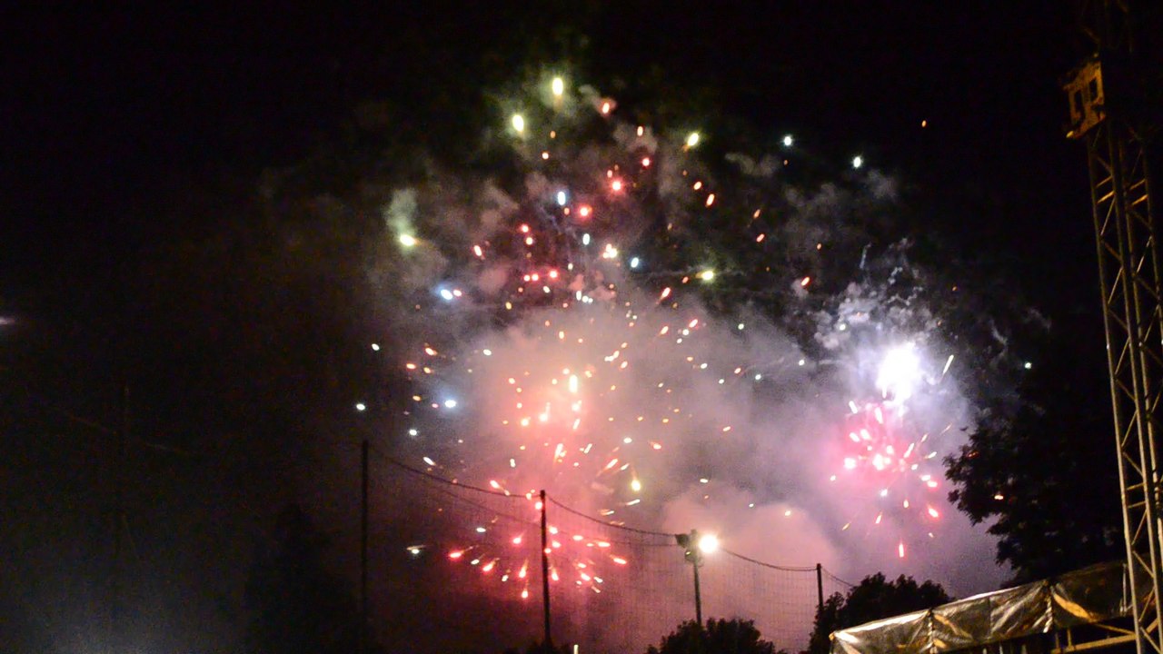 Le final du feu d'artifice de Mouscron