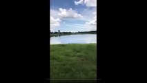 Burri mbytet në liqen, adoleshentët e filmojnë dhe qeshin, por reagimi i policisë i habit të gjithë