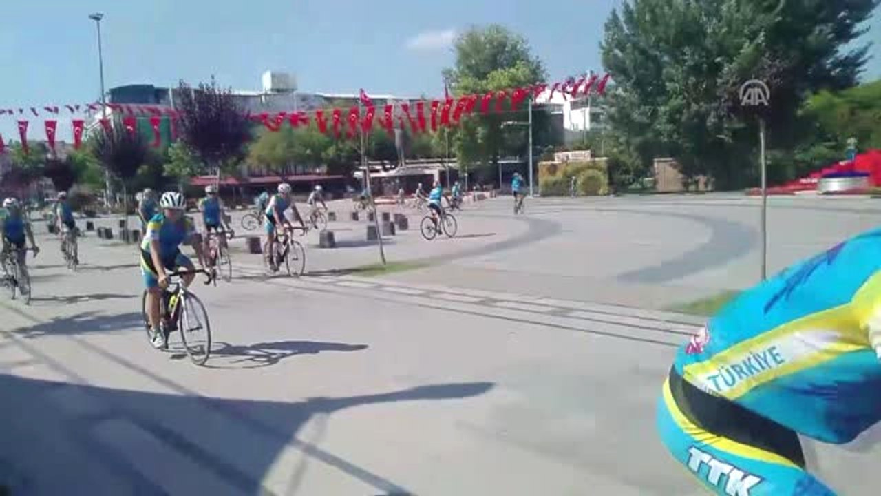 Ayasofya Için Pedallıyoruz"
